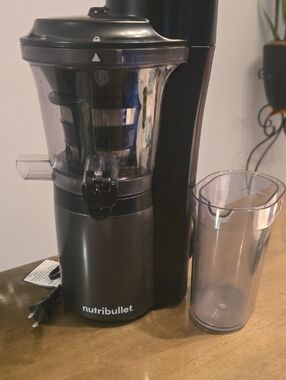 NutriBullet Cold Press Juicer - Black